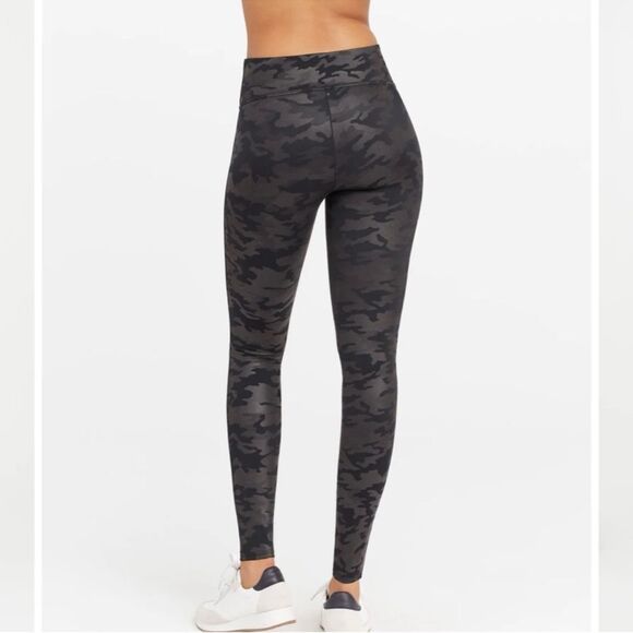Spanx Faux Leather Camo Leggings - Picture 3 of 6